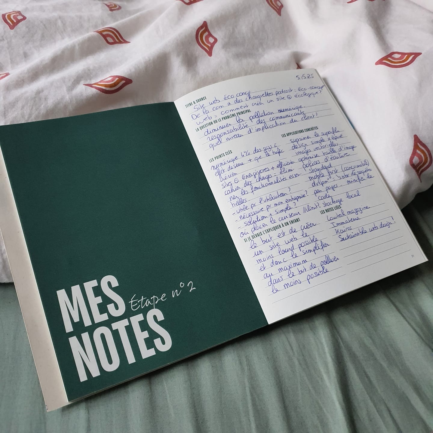 Customer photo review of Le Carnet de la Curiosité
