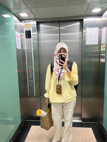 Customer photo review of Berangan Square (Bubblegum)