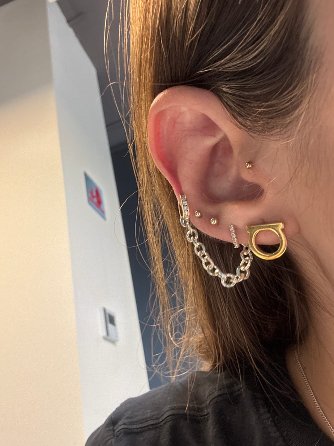 Customer photo review of Broquel Oro 14k