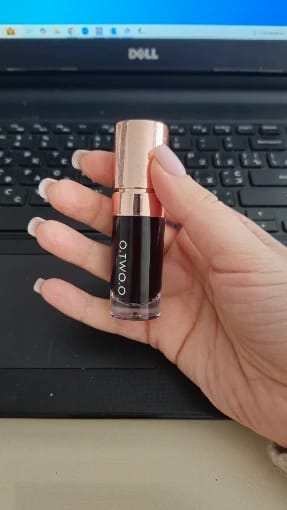 Customer photo review of O.TWO.O HAUTE WATERY LIP AND CHEEK TINT