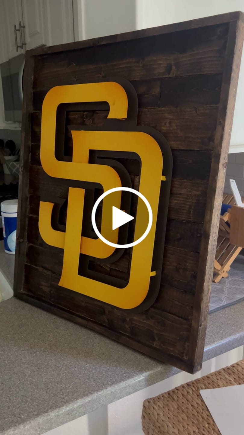 Customer video review of San Diego Padres "SD" 3D Vintage Metal Wall Art