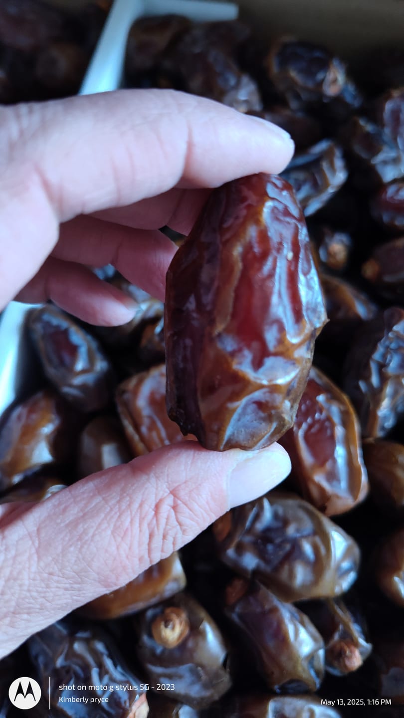 Customer photo review of Organic Medjool Cooking Dates