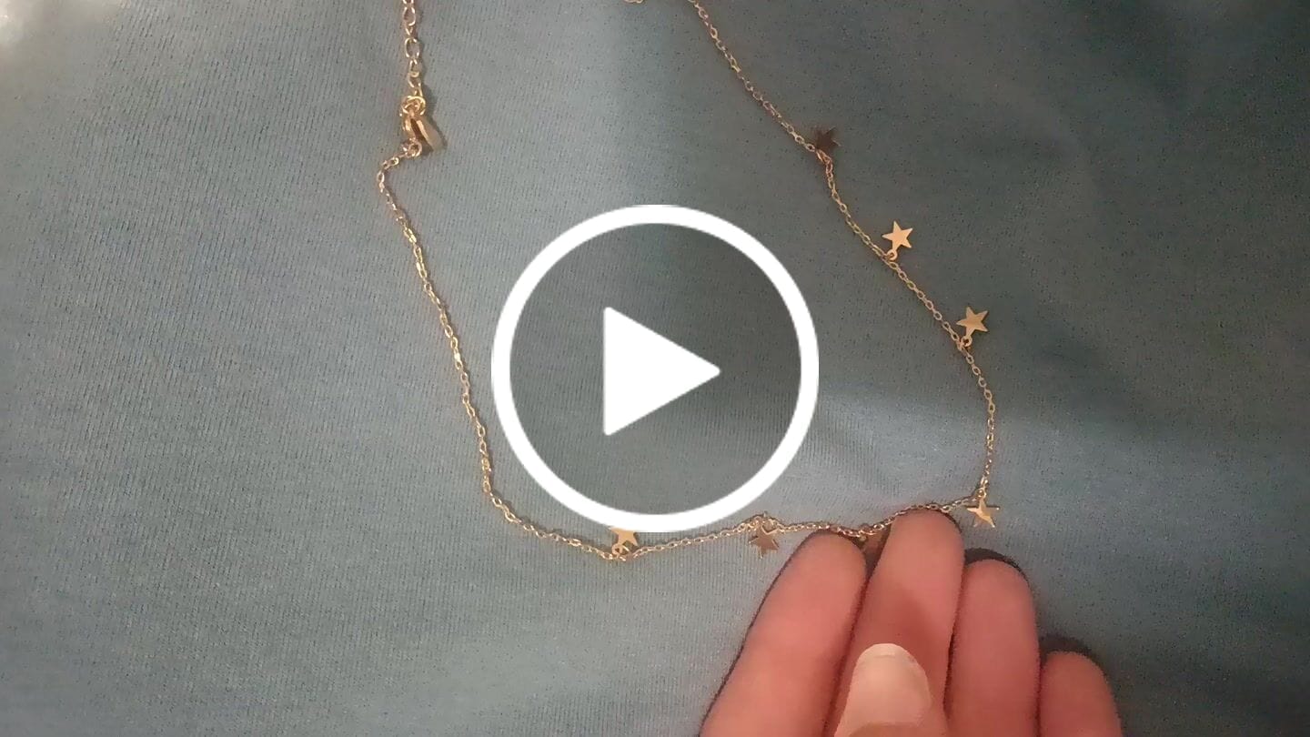 Customer video review of Collar Estrellas