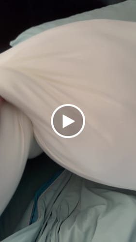 Customer video review of The Marshmalloo Pillow