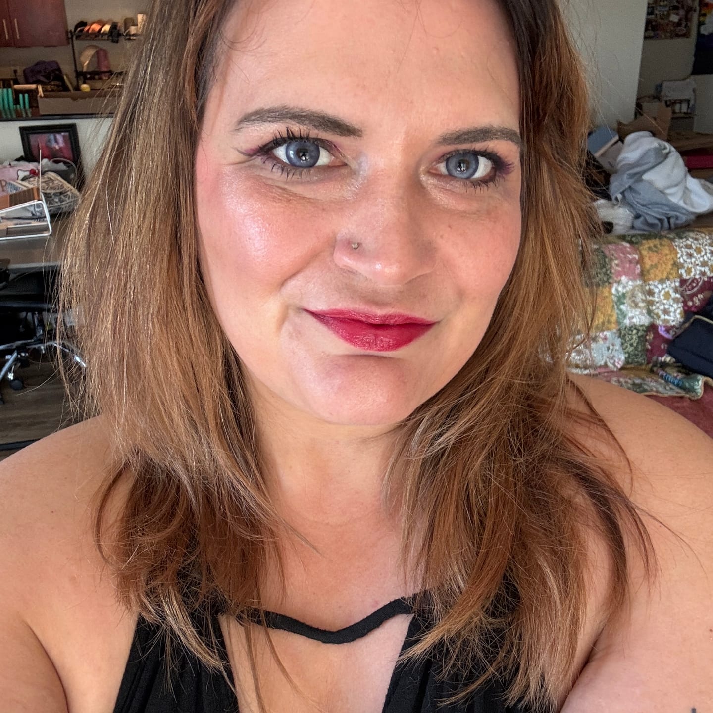 Customer photo review of Luna and Sol Glowing Violet