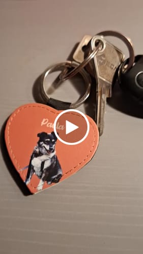 Gabi N. review of Haustierportrait - Individueller Schlüsselanhänger image 1 out of 1