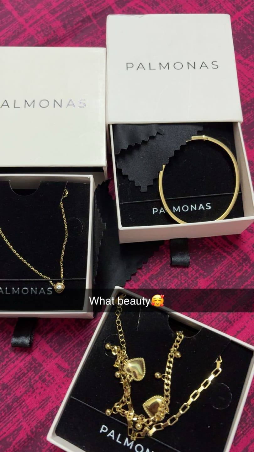 Customer photo review of White Gemstone Gold Chain Necklace
