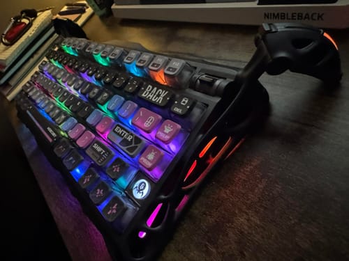Customer photo review of Gravastar Mercury K1 Pro 75% Wireless RGB Mechanical Gaming Keyboard Boy Gift
