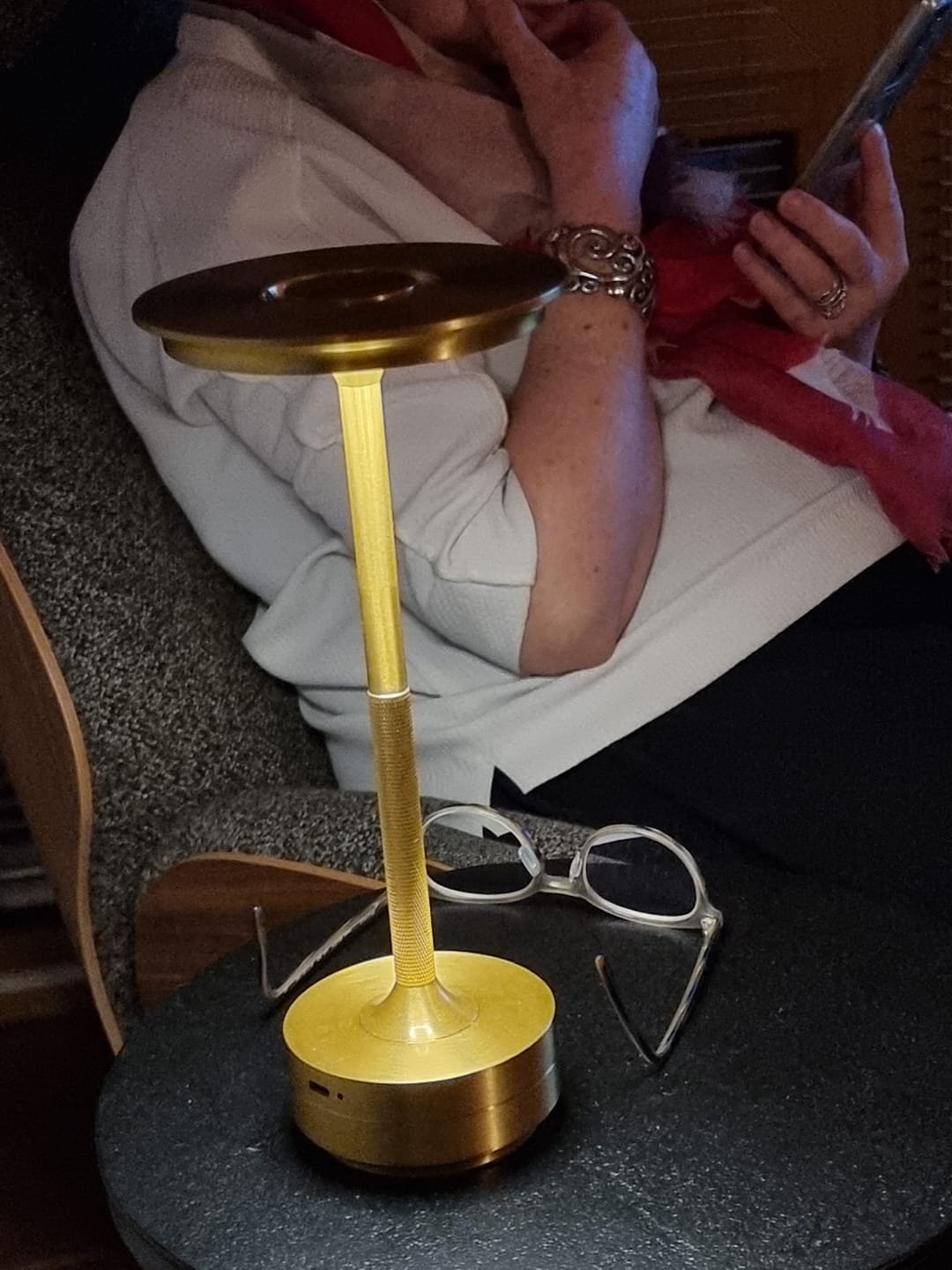 Customer photo review of Tap-light® - Retro Tischlampe Vintage Original