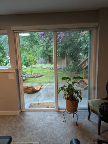 Customer photo review of SmartWings Motorized Light Filtering Roller Shades 70% Blackout Linen