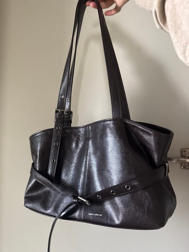 Customer photo review of SAMO ONDOH - le belt bag M goat chocolate