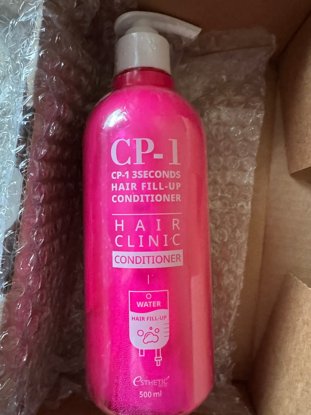 Customer photo review of Atjaunojošs kondicionieris ideāli gludiem matiem CP-1 3 Seconds Hair Fill-Up Conditioner