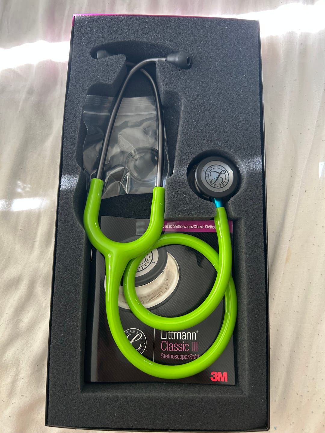 Customer photo review of Littmann Classic III Monitoring Stethoscope: Smoke & Lime Green - Blue Stem 5875