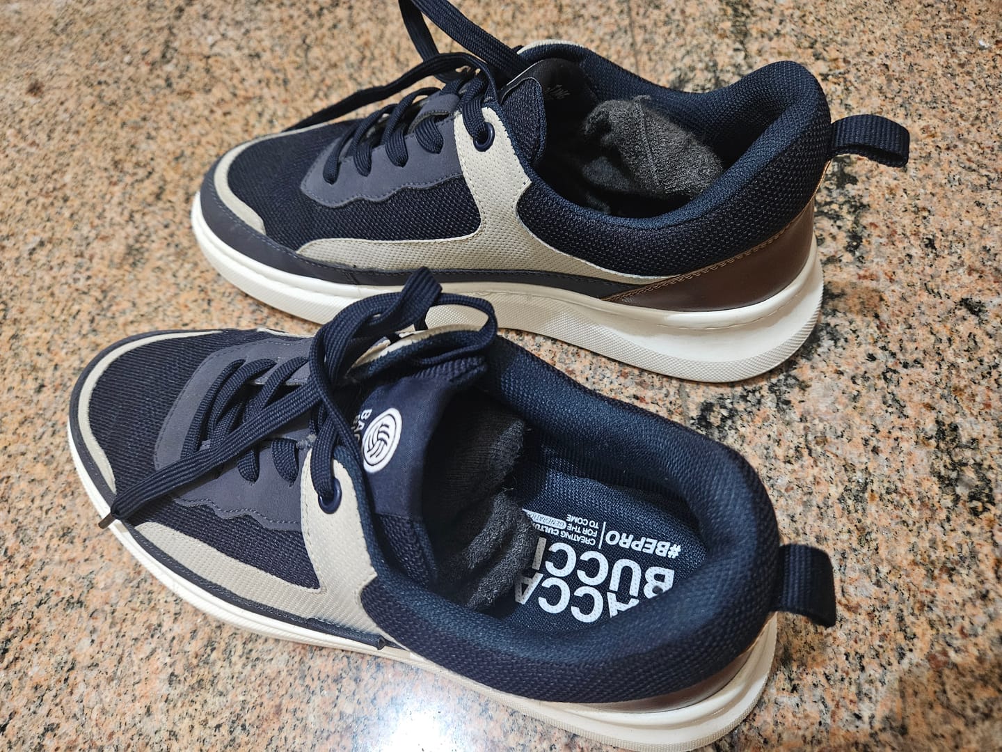 Customer photo review of Bacca Bucci VIBE-STEP Men's Low-Top Sneakers