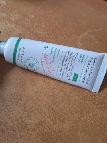 Customer photo review of Saules aizsargkrēms AXIS-Y Complete No-Stress Physical Sunscreen
