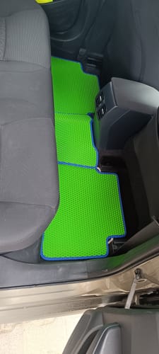 Customer photo review of Dywaniki samochodowe na zamówienie - Przód i tył