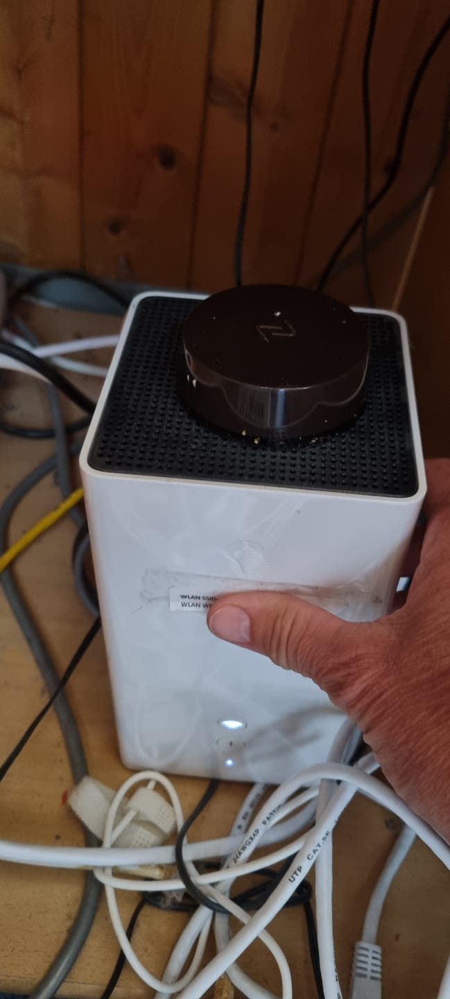 Customer photo review of Neutrinocraft® WiFi