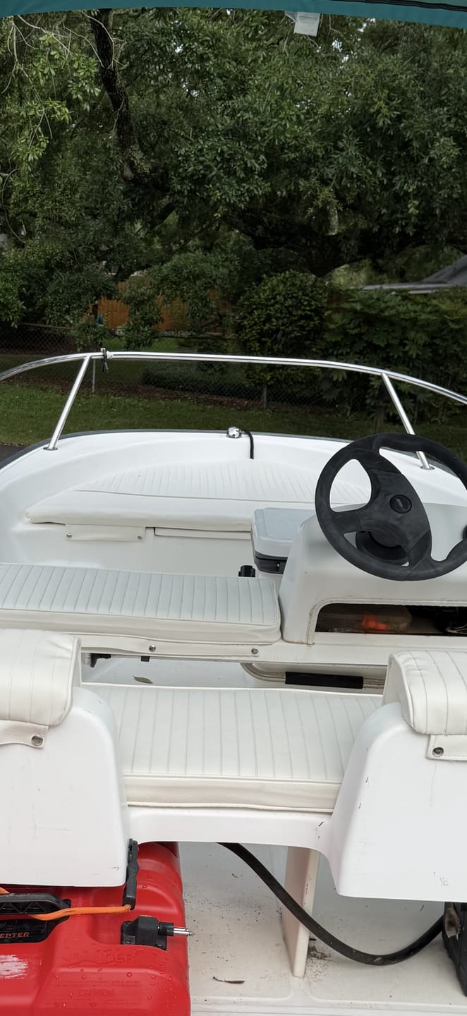 Customer photo review of Boston Whaler 130 Sport Complete Cushion Set - Fits 130 Sport Models 2000-2006 (Bright White)