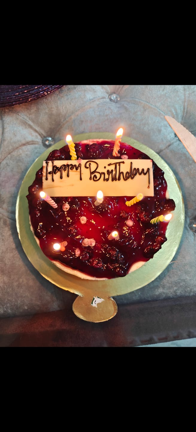 Customer photo review of Blueberry Baked Cheesecake