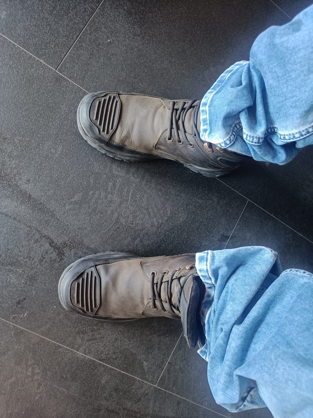 Customer photo review of Bacca Bucci PROTECTOR Leather Motorcycle Boots for Men