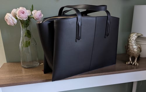 Customer photo review of Paloma Tote Black