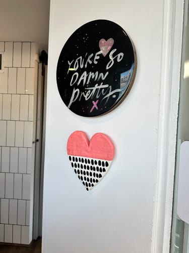 Customer photo review of DAMN PRETTY (CIRCLE)