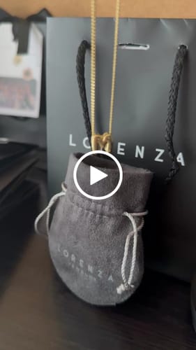 Customer video review of Personaliza Tu Collar Con Inicial Mini Bubble Dorado