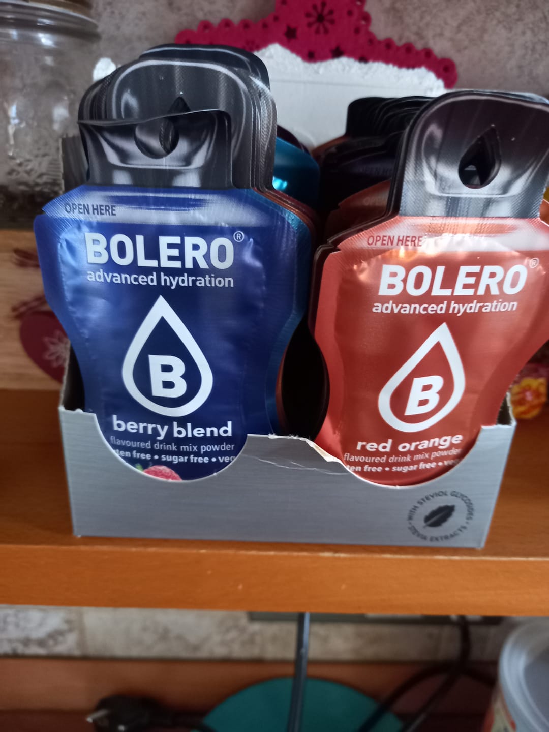 Customer photo review of Bolero Sticks 74 Bustine MIX 3g, Bevanda Istantanea Zero Zuccheri e Poche Calorie