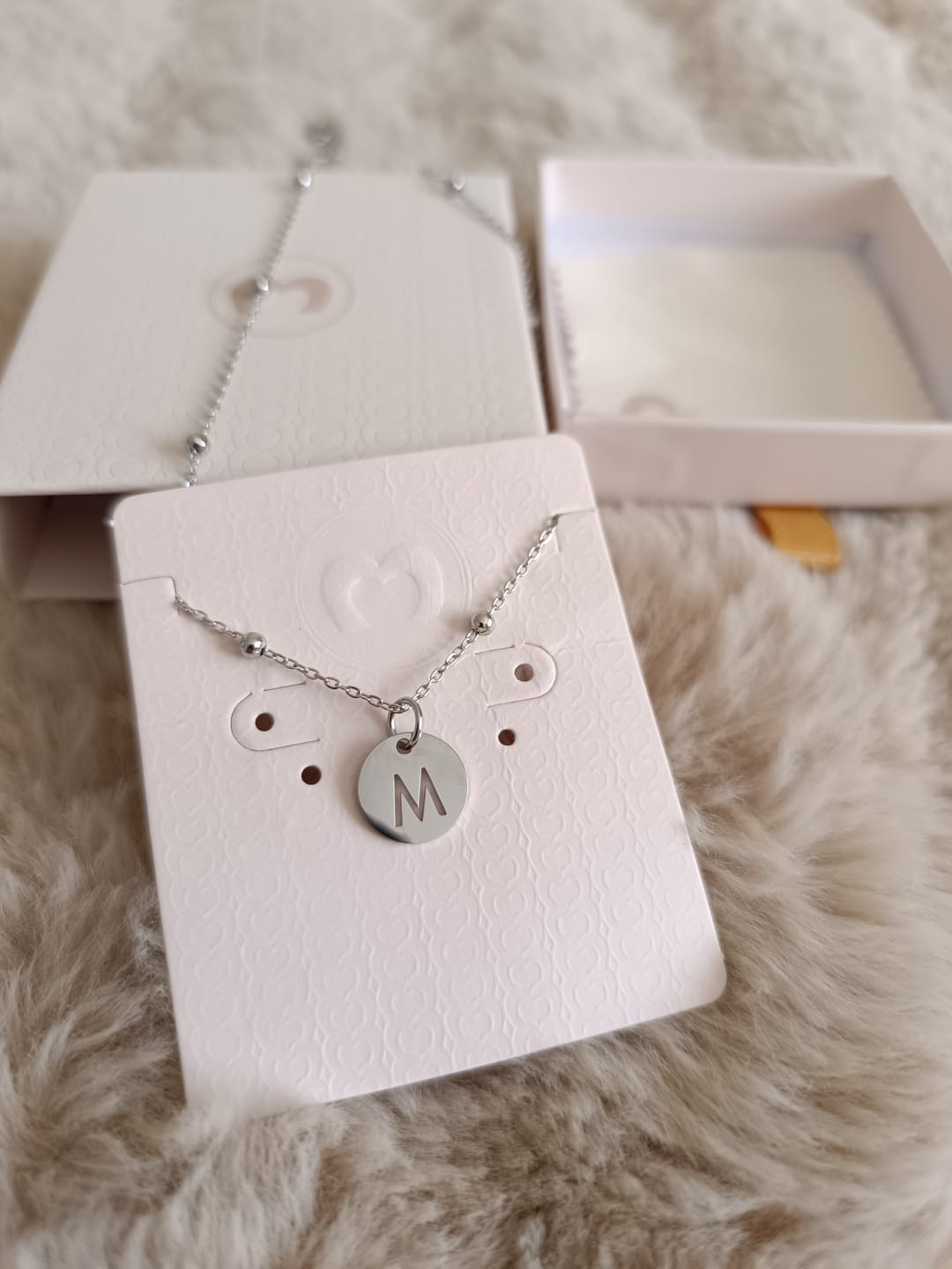 Customer photo review of Collar Círculo Inicial