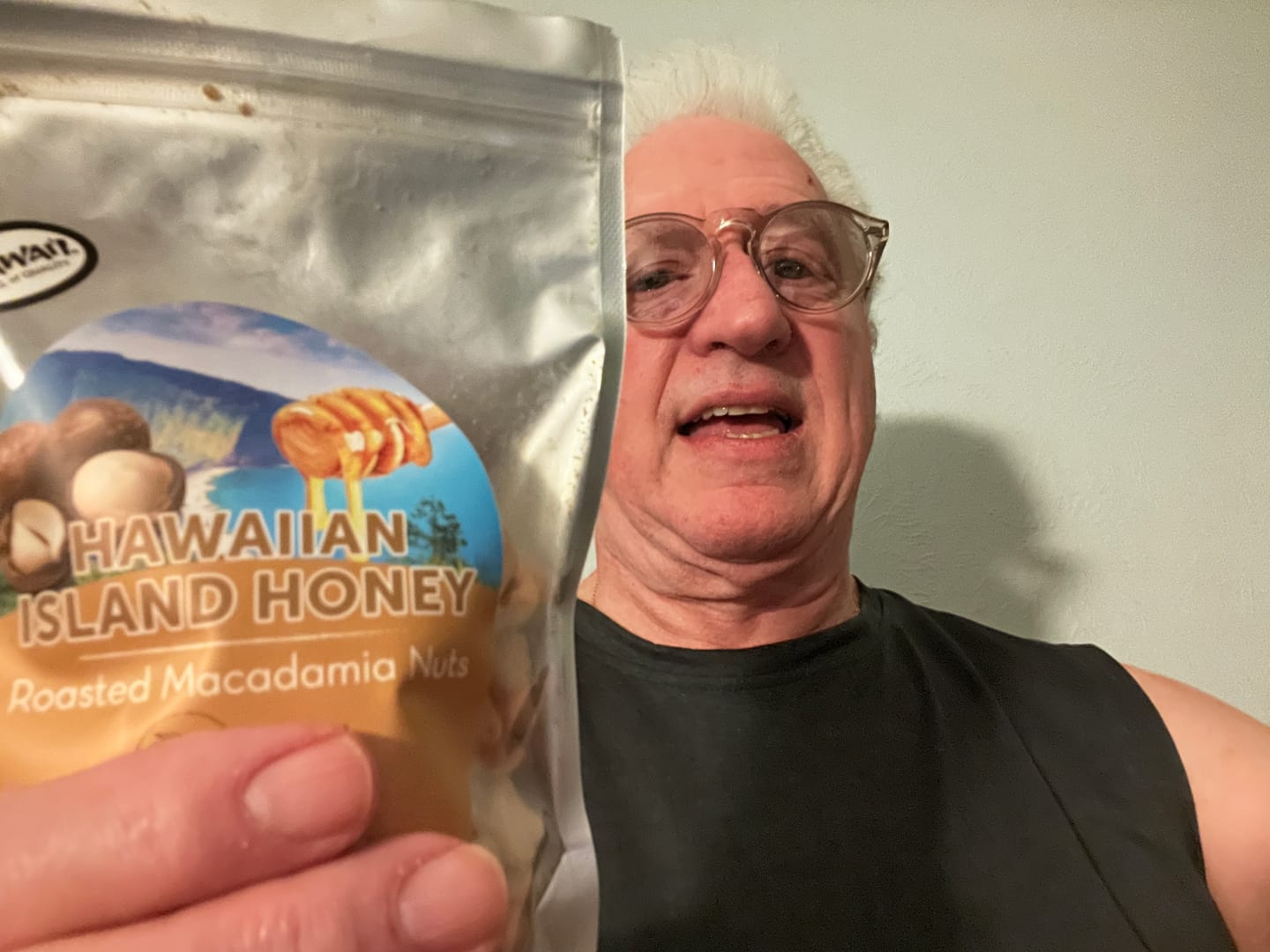 Customer photo review of Hawaiian Island Honey Macadamia Nuts