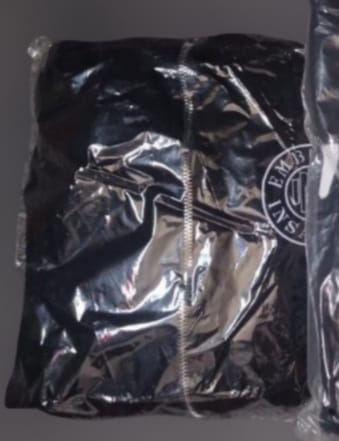 Customer photo review of WHITEOUT SHADOW ZIP UP HOODIE