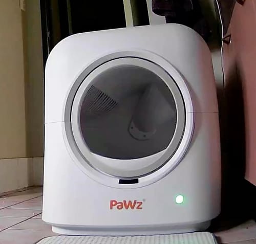 Customer photo review of PaWz AutoClean Pro Automatic Self Cleaning Cat Litter Box