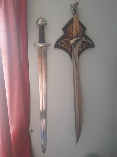 Customer photo review of Norse Viking Sword - Trollkors