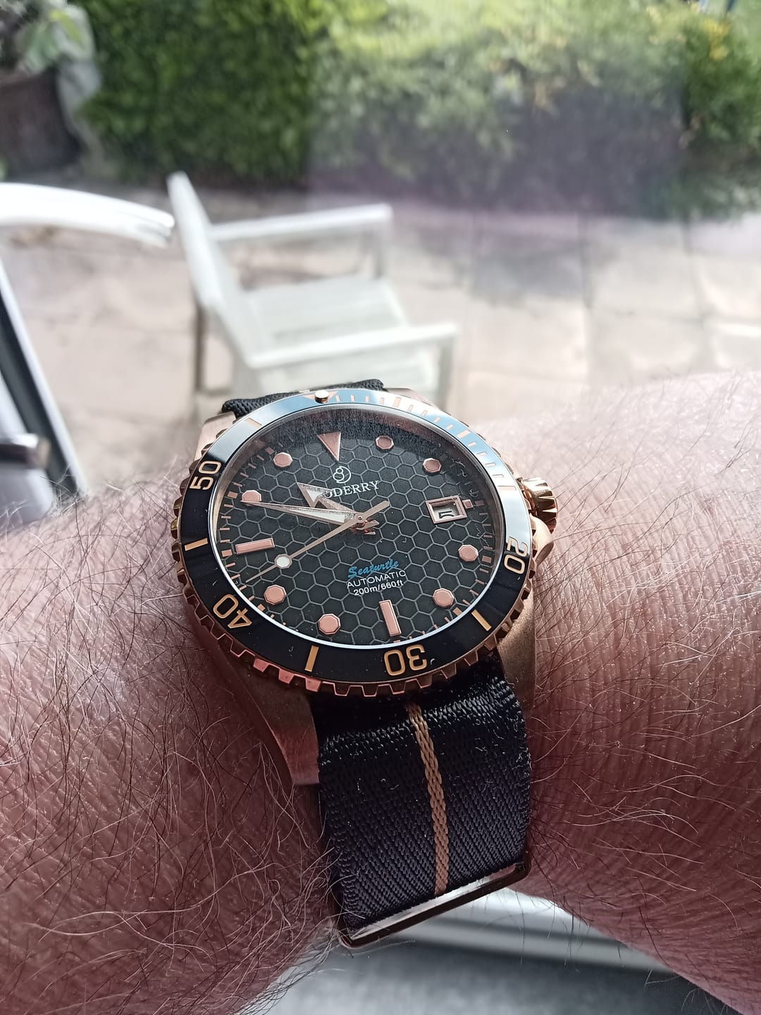 Customer photo review of SEATURTLE.OCEAN(BRONZE) - Automatic Bronze Diver Watch | Black/FKM Rubber