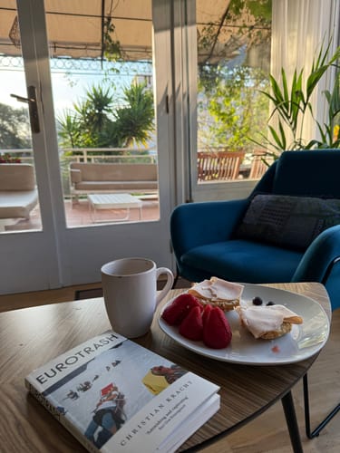 Customer photo review of 2-Month Mushroom Gummies