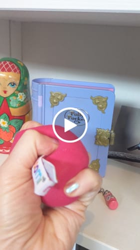 Customer video review of NOOMI Squeezibo & Squeezibo Animal Fabric Stress Ball Fidget