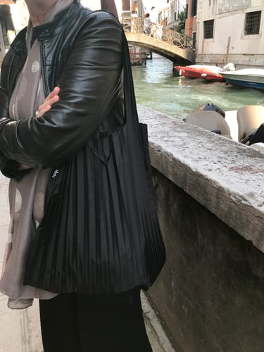 Customer photo review of PLEATED Black Recycled Bag