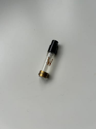 Customer photo review of Deep Red