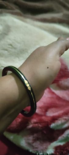 Customer photo review of “Black - A Divya Shringar Bangles 916 22k Gold” (2 pis)
