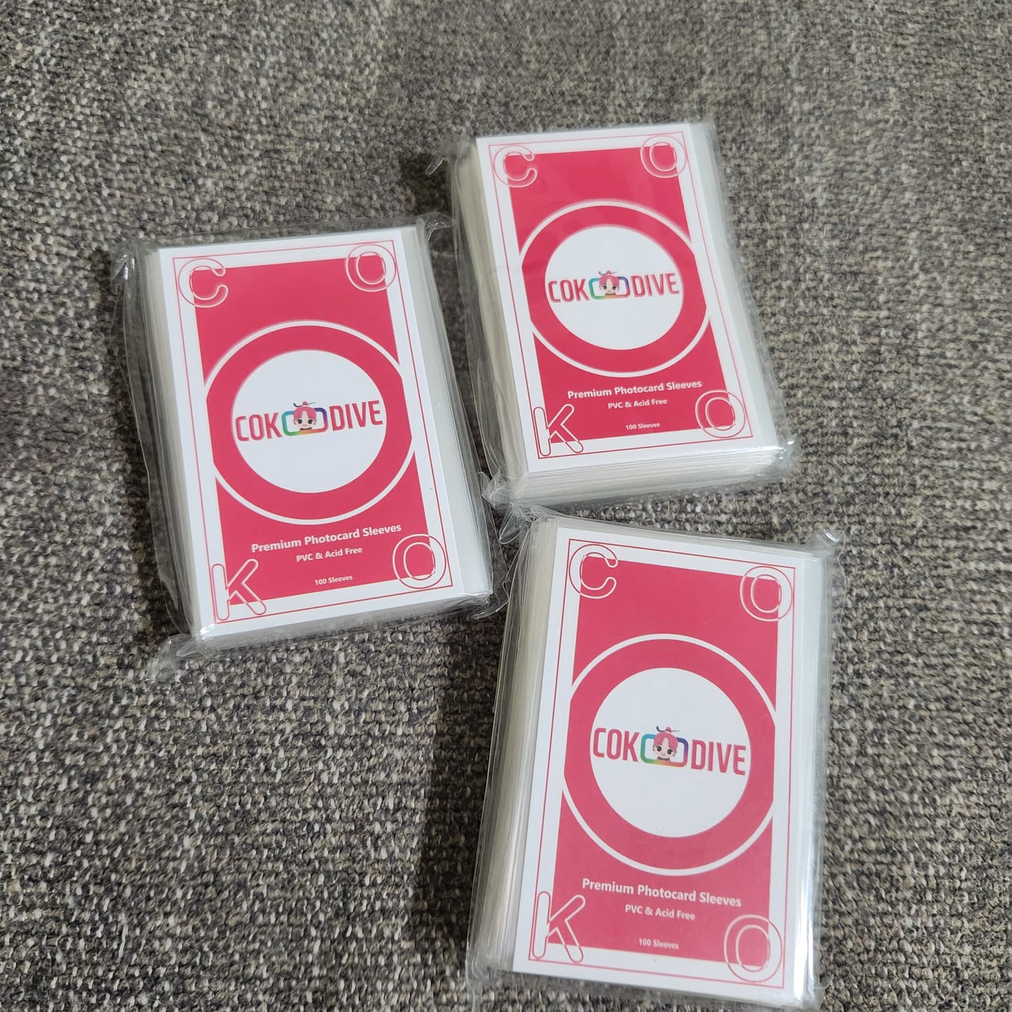Customer photo review of Premium Photocard Sleeves for K-Pop Fans