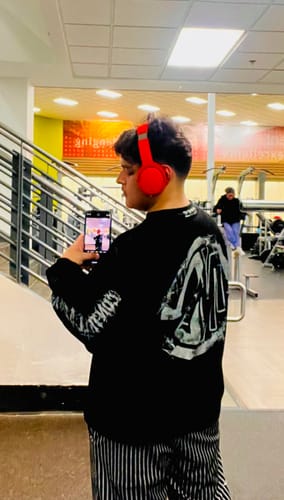 Customer photo review of Black Thermal Long–Sleeves