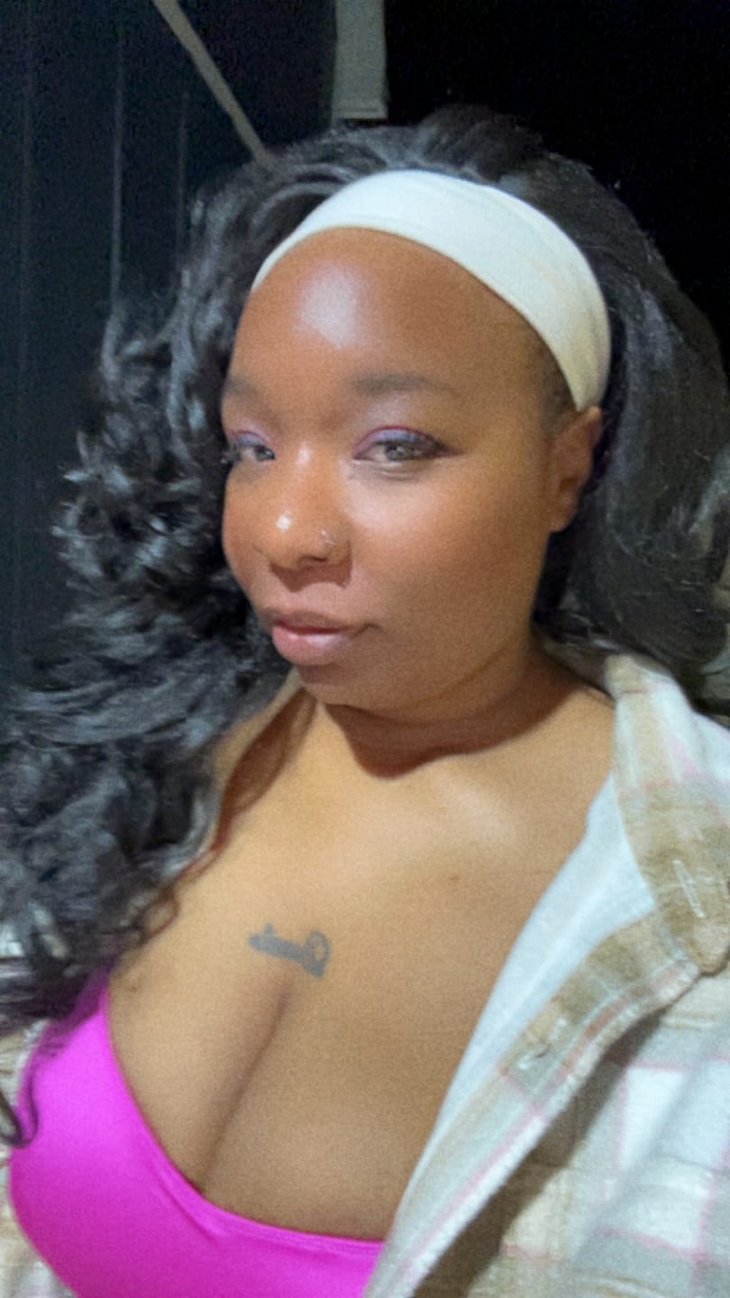 Customer photo review of Sensationnel Instant Weave Drawstring Half Wig Updo - IWD 3