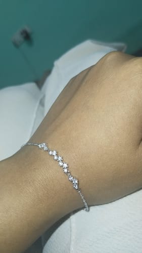 Customer photo review of Silver Beautiful Glittering Bracelet
