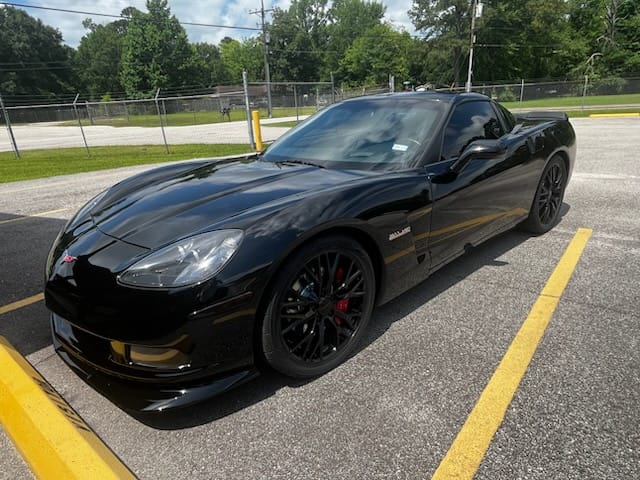 Customer photo review of Corvette C6 Base Model Aerodynamic Body Kit | ZR1 Extended Package