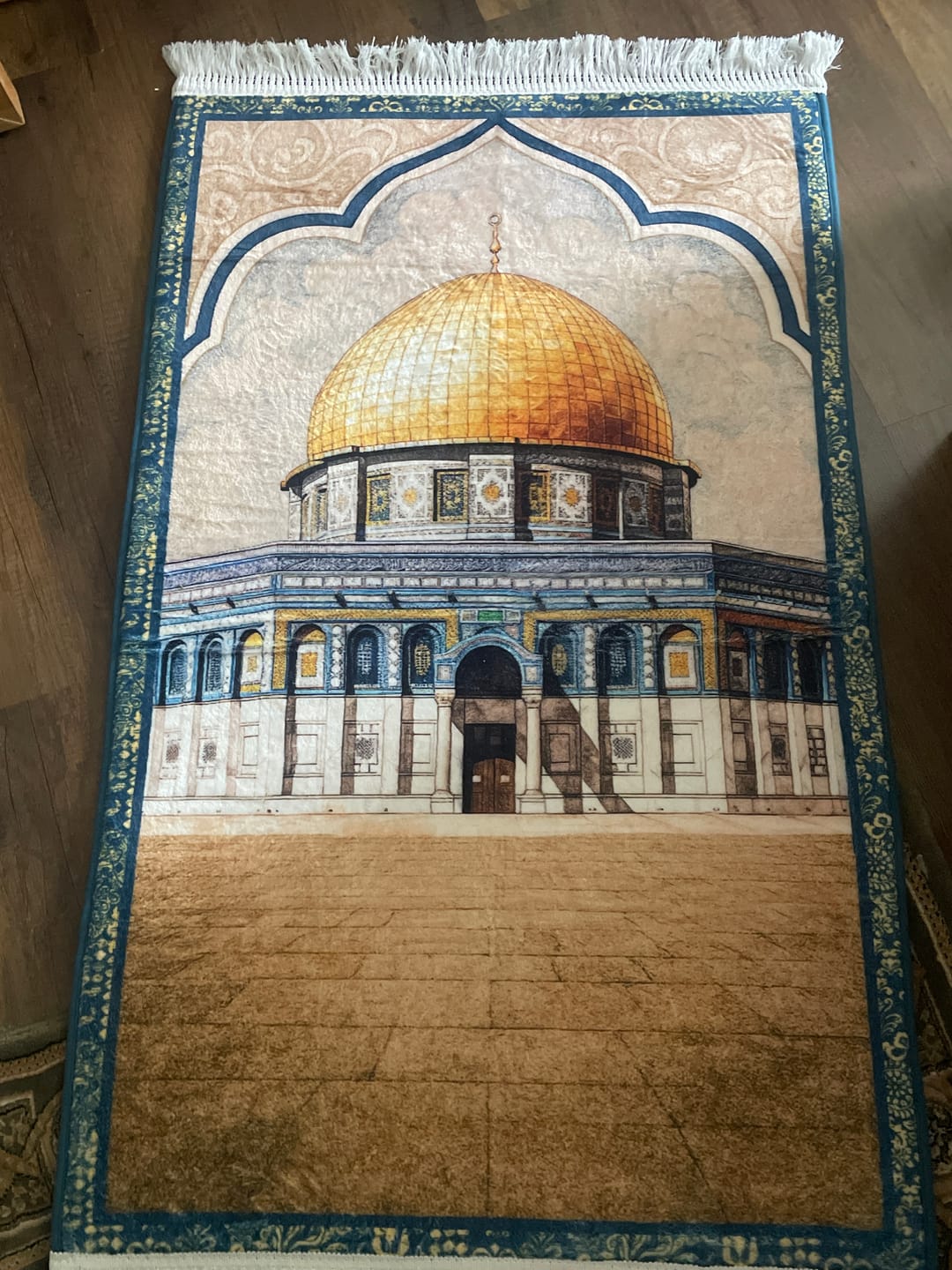 Customer photo review of Al Aqsa WaterColour  Padded Prayer Mat