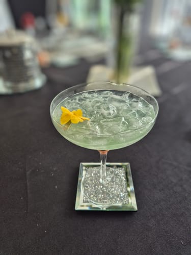 Customer photo review of PRIMROSE FLOWERS - Freeze Dried Edible Flowers