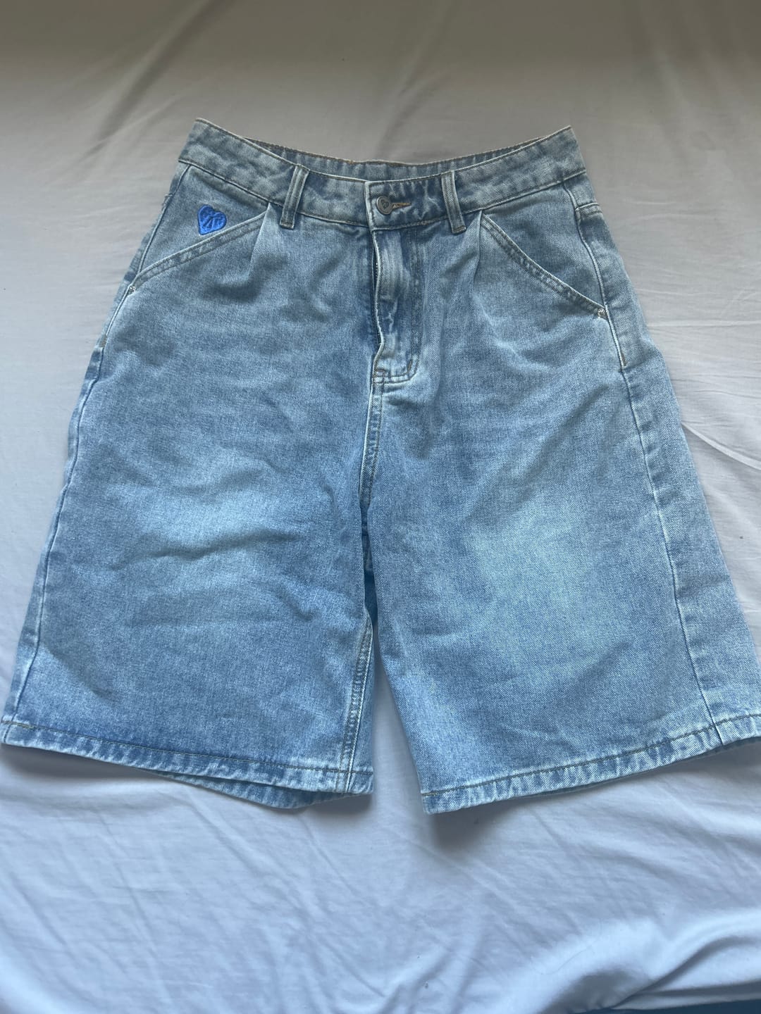 Customer photo review of Aelfric Eden Washed Wrinkle Jorts