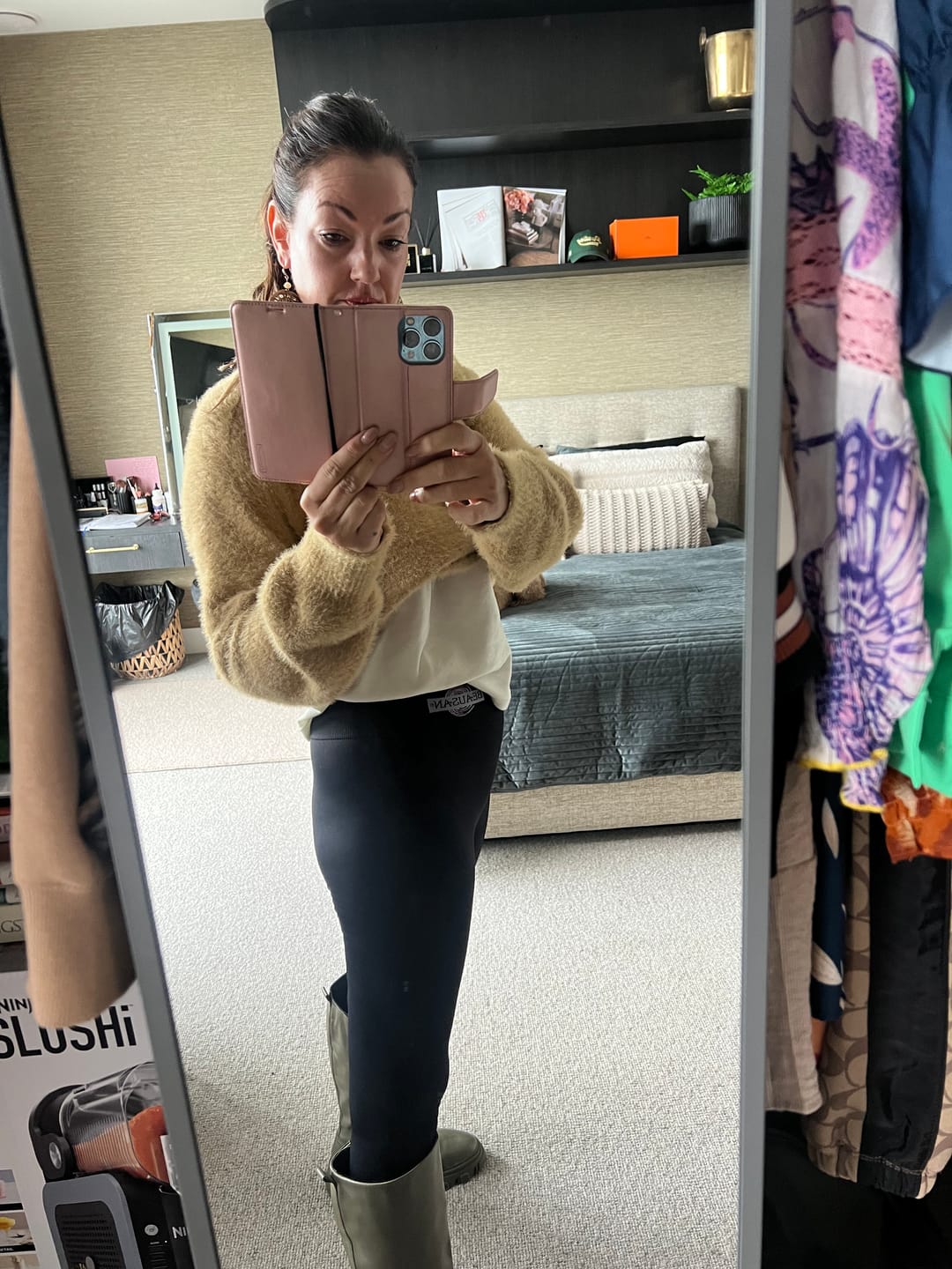Customer photo review of Second Skin Black High Waisted Leggings