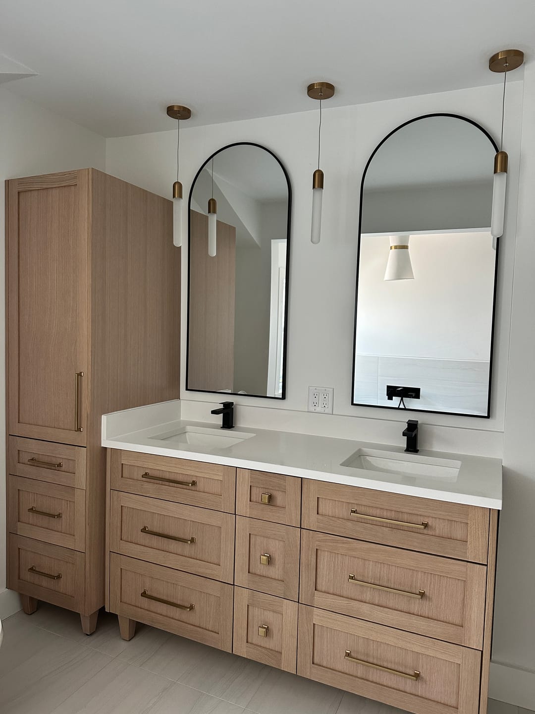 Customer photo review of Bridgeport White Oak Linen Cabinet