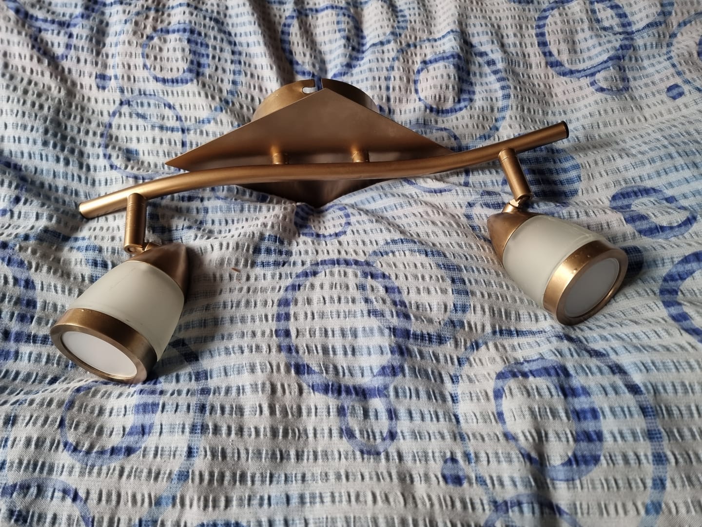 Customer photo review of Bec Spot LED GU10 7W ALB Premium Echivalent 50W